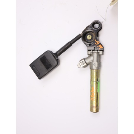 Ancrage ceinture avant gauche occasion PEUGEOT 106 Phase 2 - 1.1i