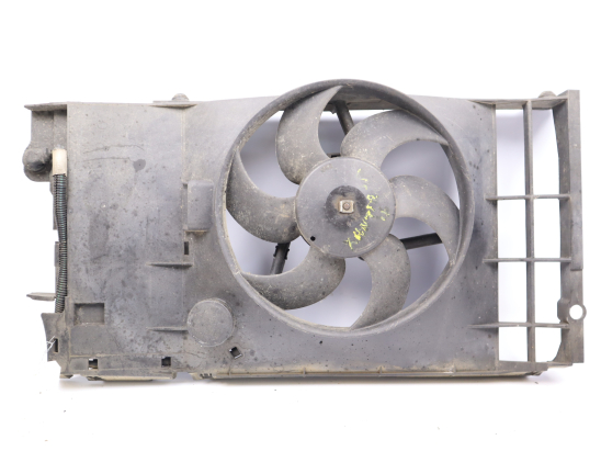 Buse ventilateur occasion PEUGEOT 306 Phase 1 - 1.4i 75ch