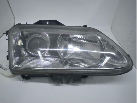 Phare droit occasion RENAULT ESPACE III Phase 1 - 2.2 DCI 130ch