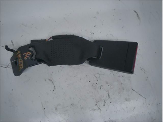 Ancrage ceinture arrière gauche occasion B.M.W. SERIE 1 II phase 2 - 118D 2.0 150ch