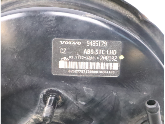 Servo-frein occasion VOLVO V70 I Phase 2 - 2.5 D 140ch