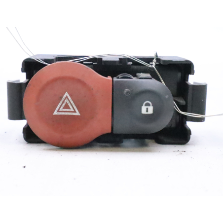Bouton de warning occasion RENAULT CLIO III Phase 2 - 1.5 DCI 70ch