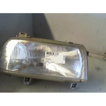 Phare droit occasion VOLKSWAGEN VENTO Phase 1 - 1.9 D