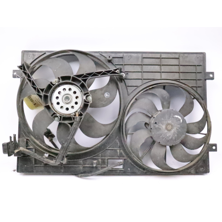 Buse ventilateur occasion VOLKSWAGEN POLO IV Phase 1 - 1.2 12v 65ch