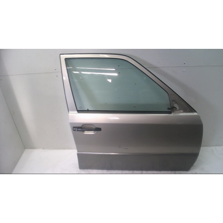 Porte avant droite occasion MERCEDES 200-500 I Phase 1 - 250 D