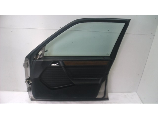 Porte avant droite occasion MERCEDES 200-500 I Phase 1 - 250 D