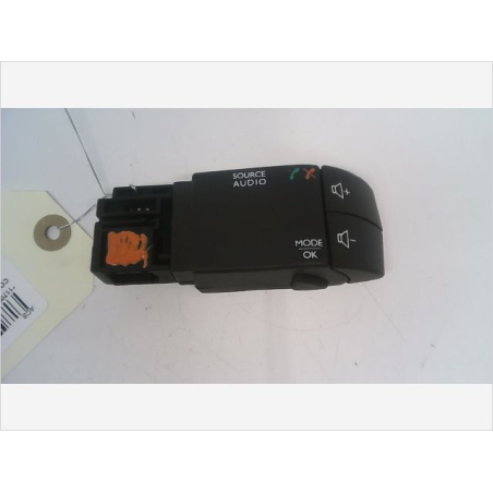 Commande autoradio occasion RENAULT CLIO IV Phase 1 - 1.5 DCI 75ch