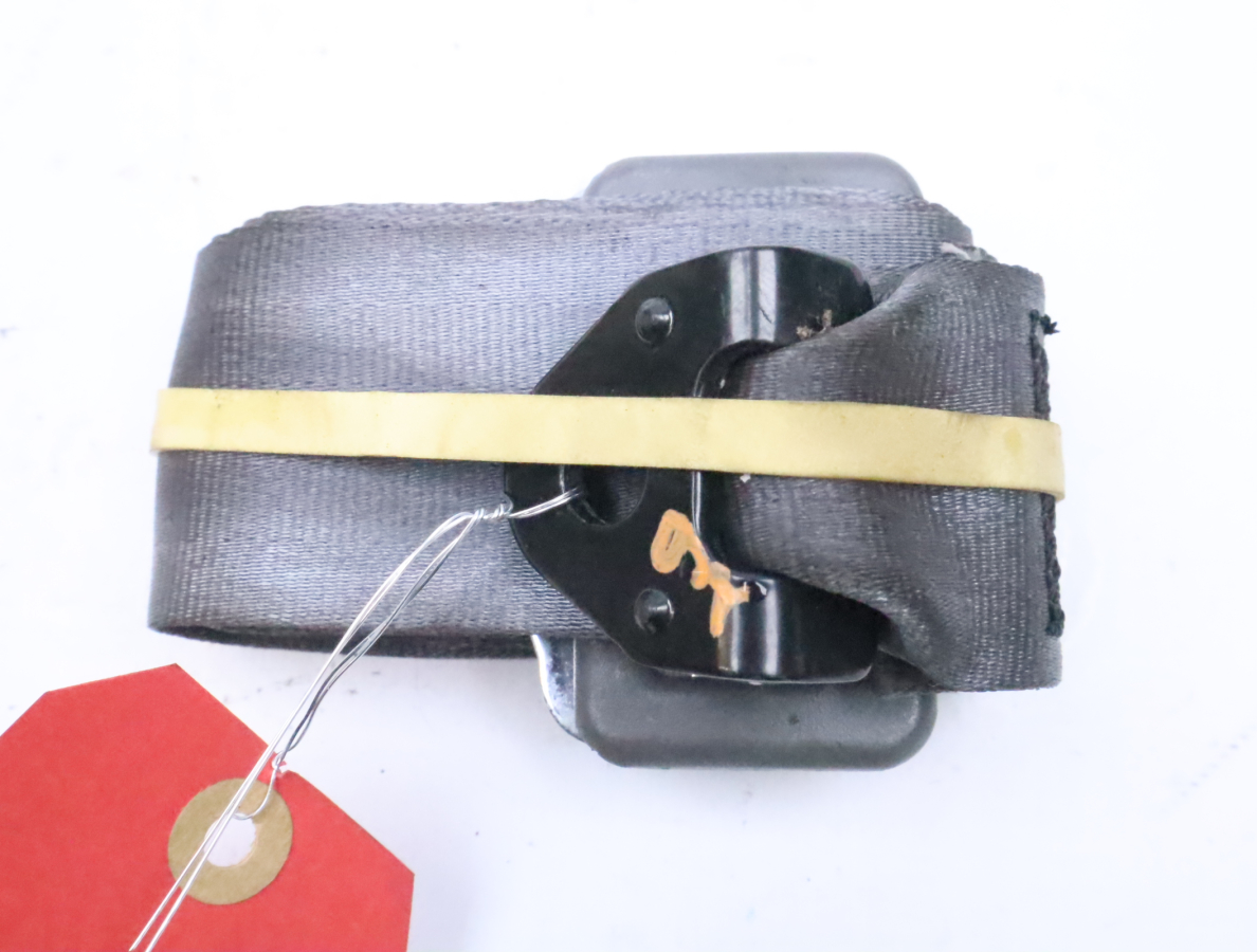 Ceinture centrale arriere occasion RENAULT CLIO I Phase 3 - 1.4