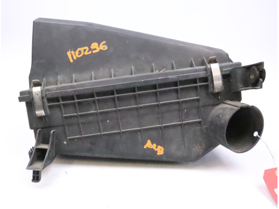 Boitier filtre a air occasion VOLVO V40 I Phase 2 - 1.9 D 102ch