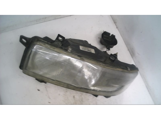 Phare gauche occasion RENAULT MASTER II Phase 1 - 1.9 DCI 81ch