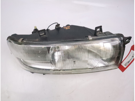 Phare droit occasion RENAULT MASTER II Phase 1 - 2.2 DCI 90ch