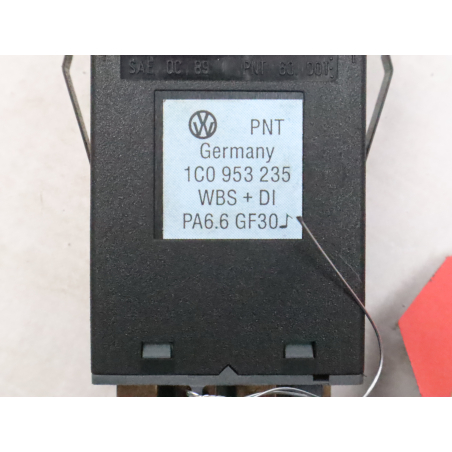 Bouton de warning occasion VOLKSWAGEN NEW BEETLE I Phase 1 - 1.9 TDI 90ch